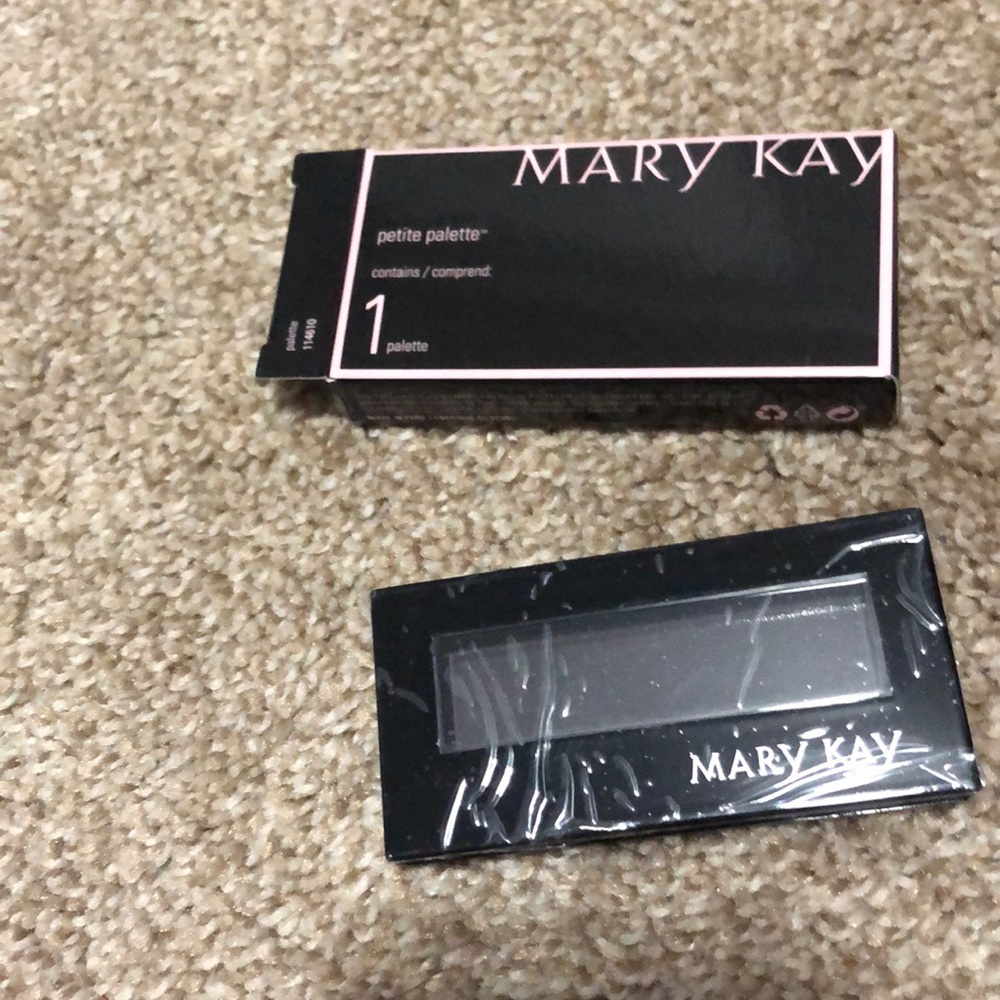 Mary Kay petite palette